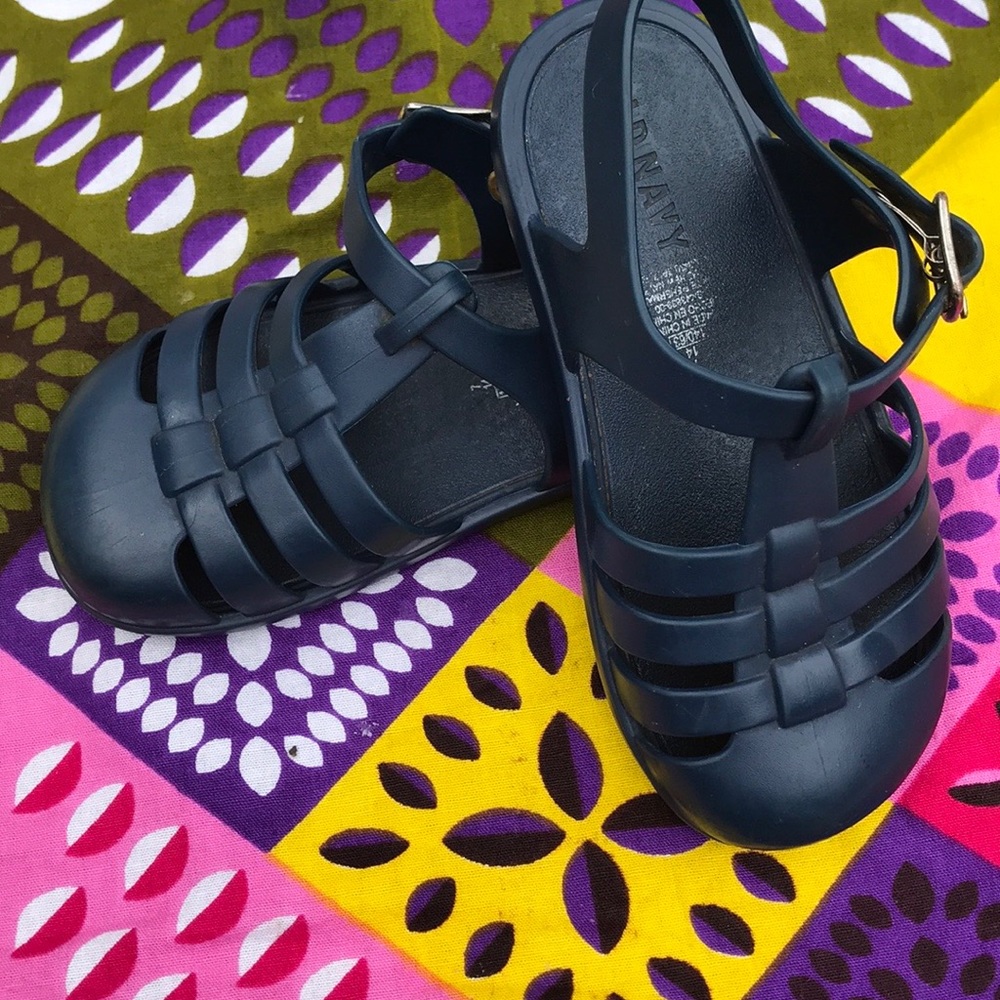 The BEST gender neutral shoes you could ever have